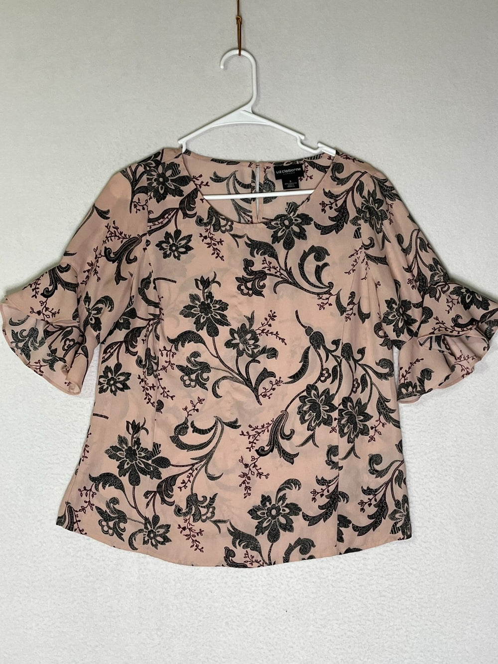 Liz Claiborne Career Pink Floral Short Ruffle Sleeve Blouse Top Women's Size S