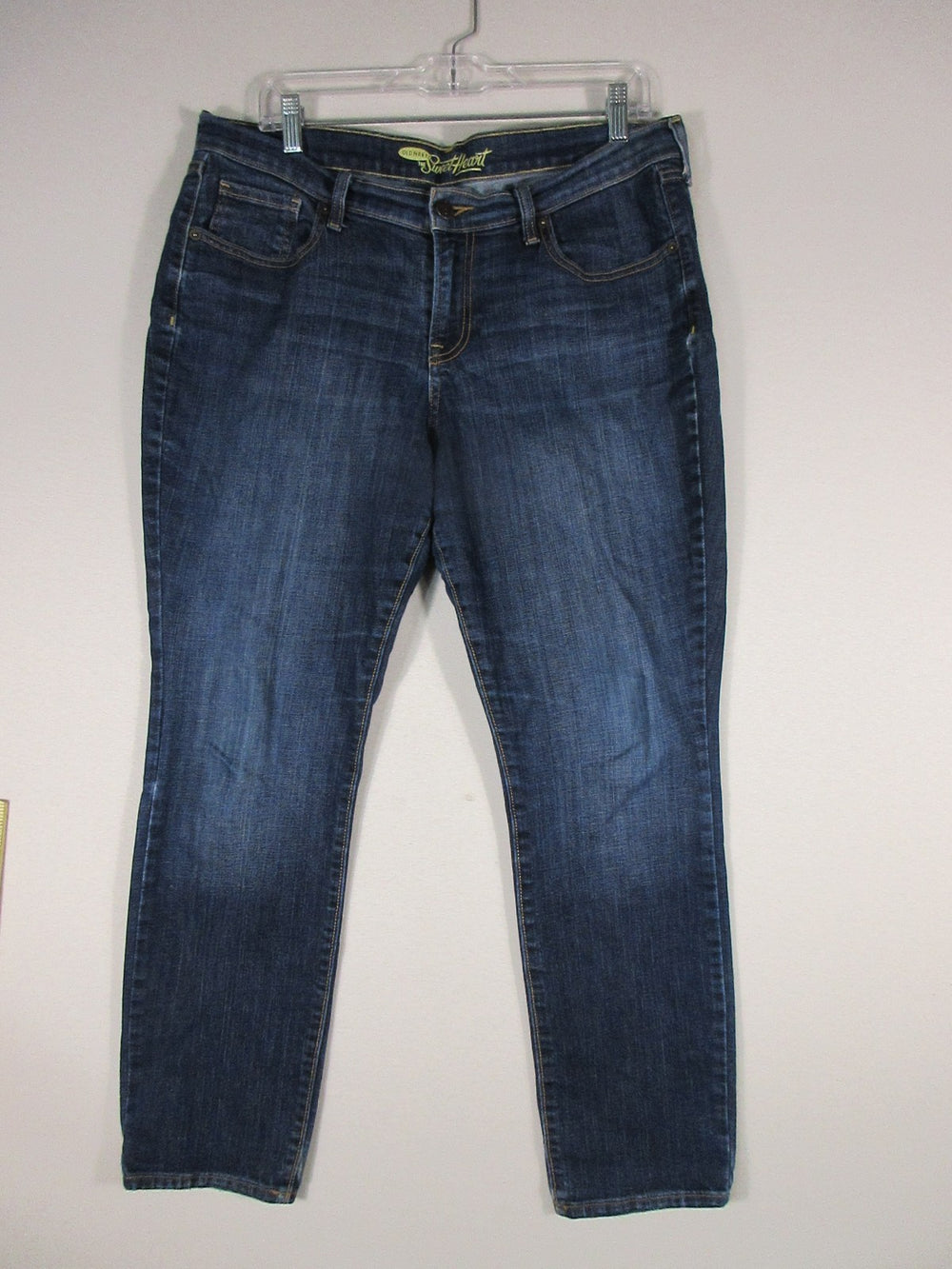 Old Navy The Sweet Heart Womens Denim Straight Jeans Mid Rise Size 36W Blue