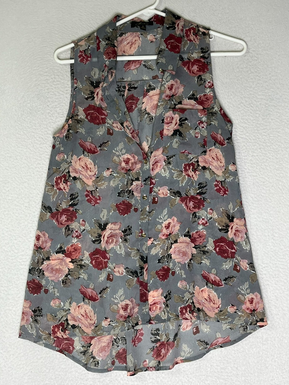 Monteau Grey Red Floral Button Up Sheer Shirt Top Sleeveless Womens Size Small