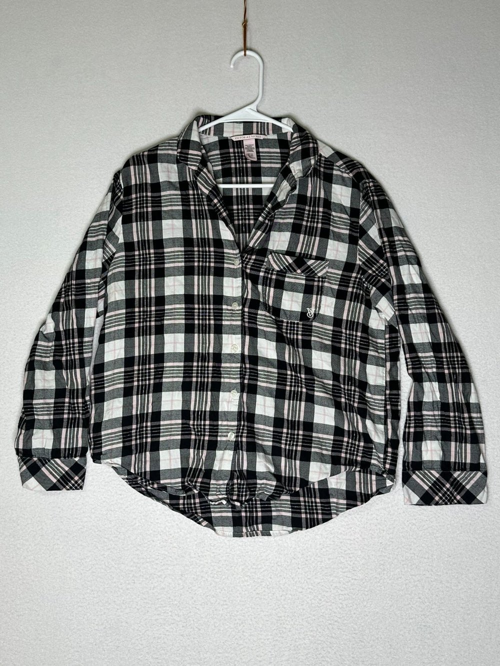 Victoria's Secret Black and White Plaid Button Up Collared Long Sleeve Shirt S
