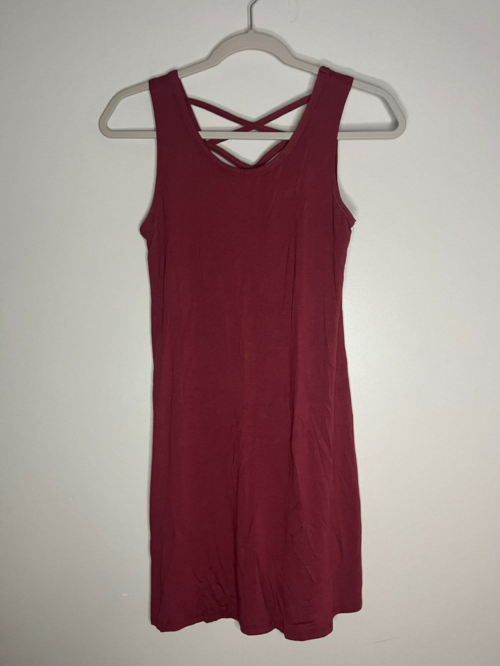 Prospect Burgundy Criss Cross Back Tank Top Scoop Neck Women's Size Small