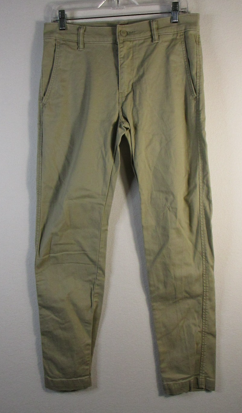 Levi's Mens Chino Standard Taper Jeans High Rise Beltloops Size 31 x 30 Beige
