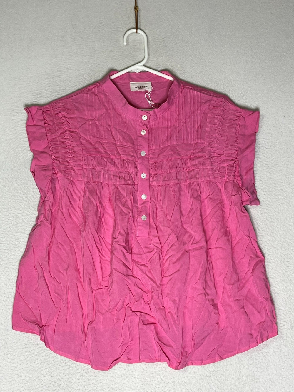 Andree By Unit Pink Tunic Blouse Top Front Half Button Ruffle Womens Size Medium