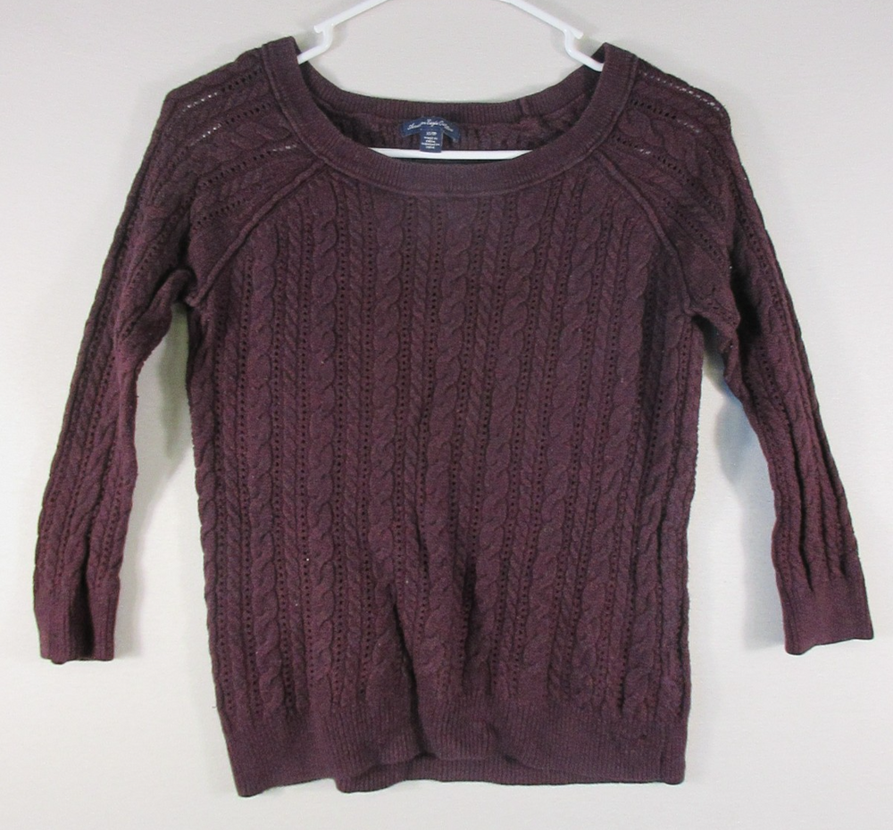 American Eagle Outfitters Womens Crew Neck Sweater Cable Knit Size XS Burgundy