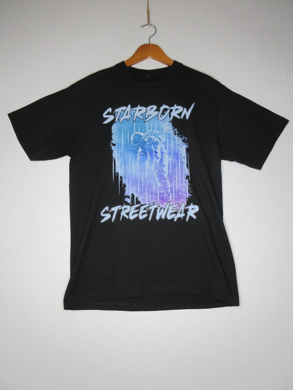 Star Born Mens Graphic Print Crew Neck T-Shirt Short Sleeve Size L Black