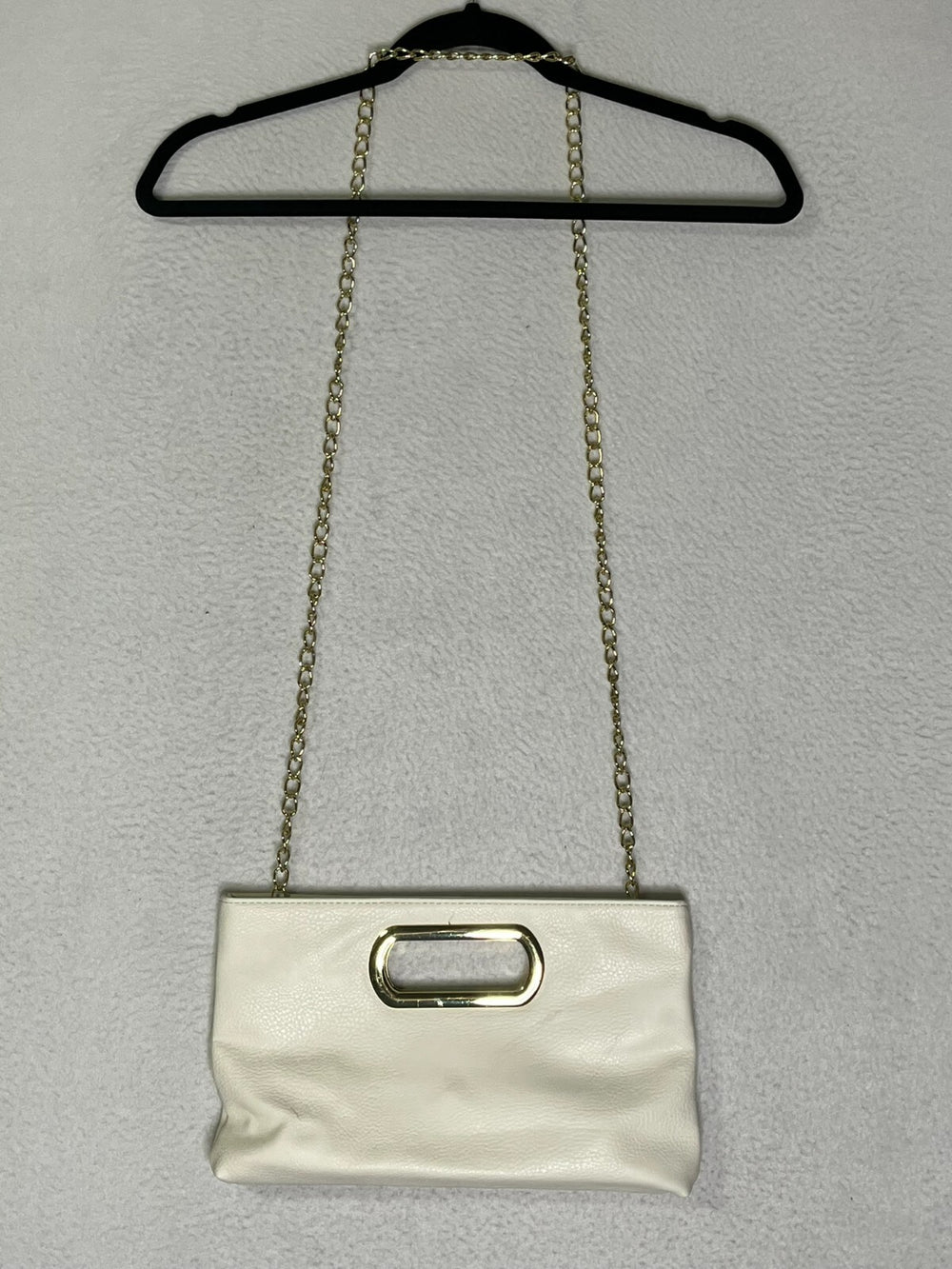 Charming Charlie White Coral Crossbody Purse Chain Strap EasyCare