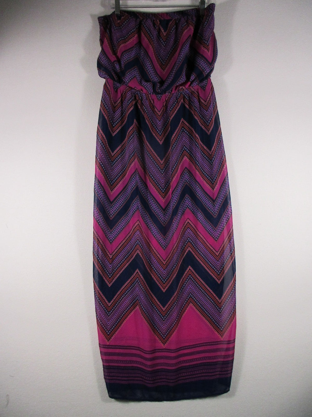 Express Womens Maxi Dress Chevron Print Sleeveless Size L/G Multicolor