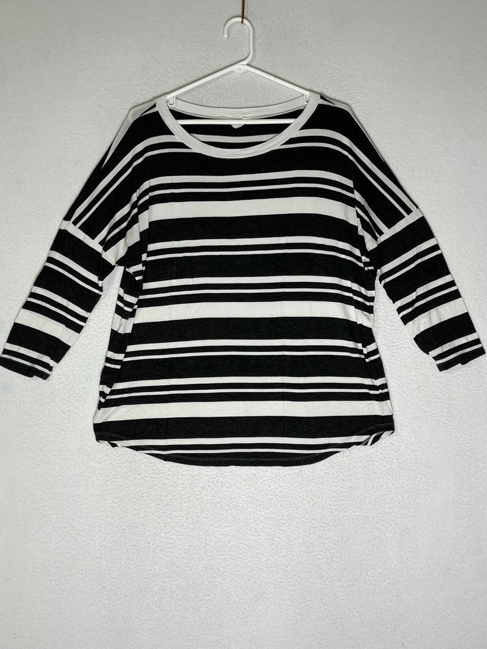 Loft Outlet Black White Striped Tunic Blouse Top Raglan Sleeve Womens SZ Medium