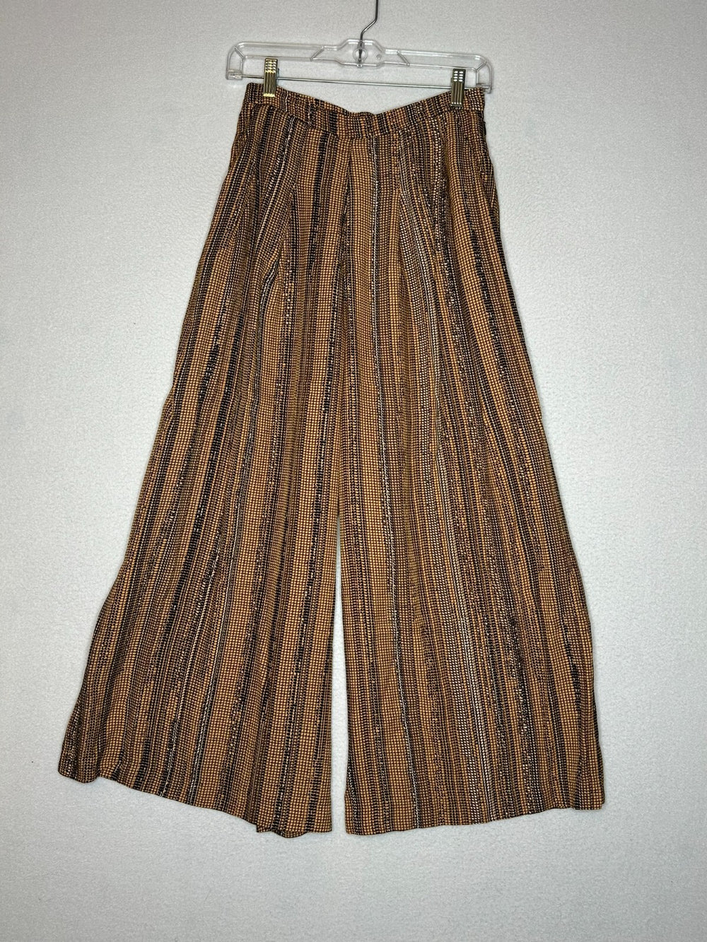 H&M Yellow and Black Patterned Pocket Flare Pants Woman's Size 4