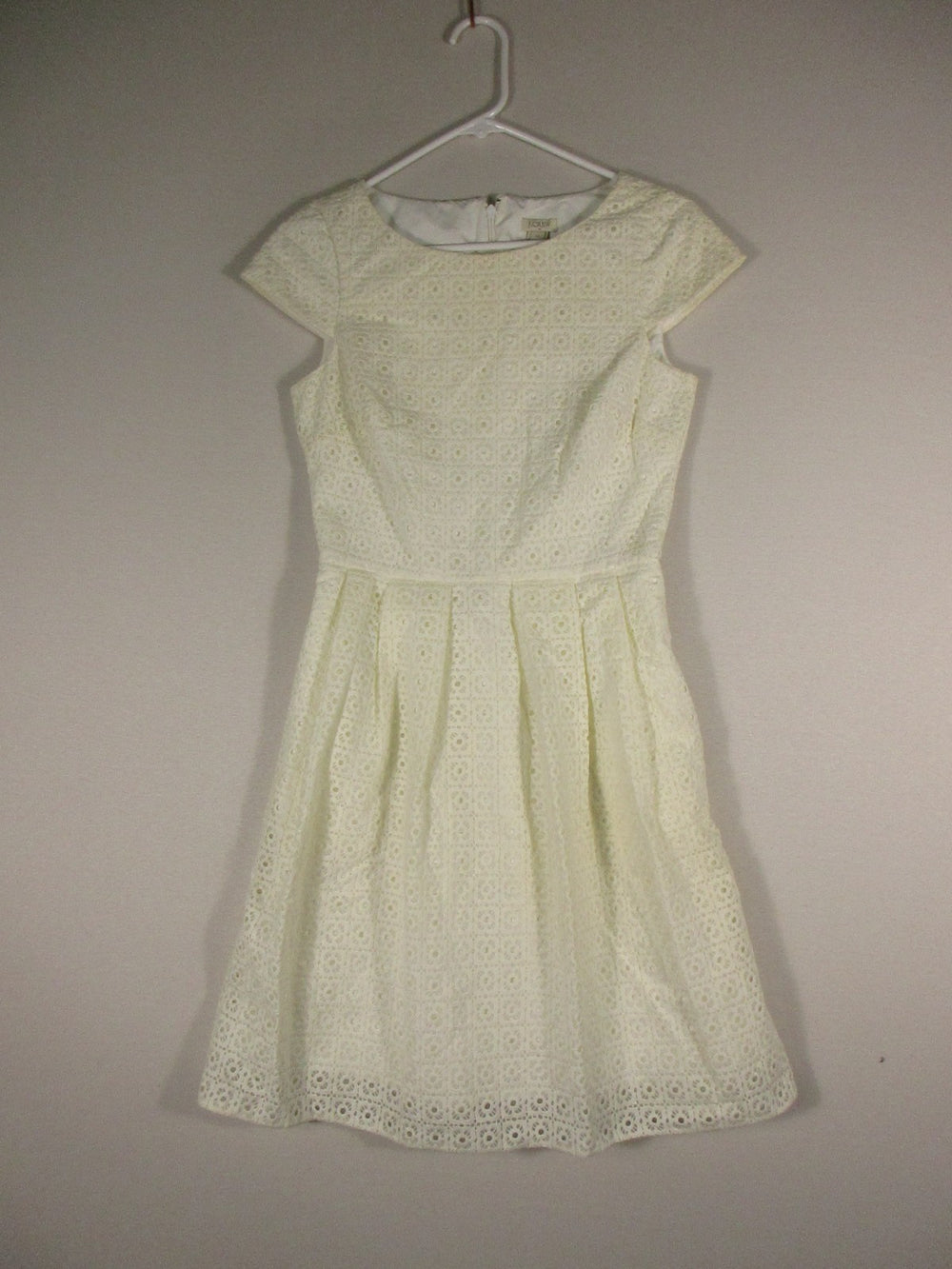 J. Crew Womens Eyelet Tea Fit & Flare Dress Cap Sleeve Crew Neck Size 00 White