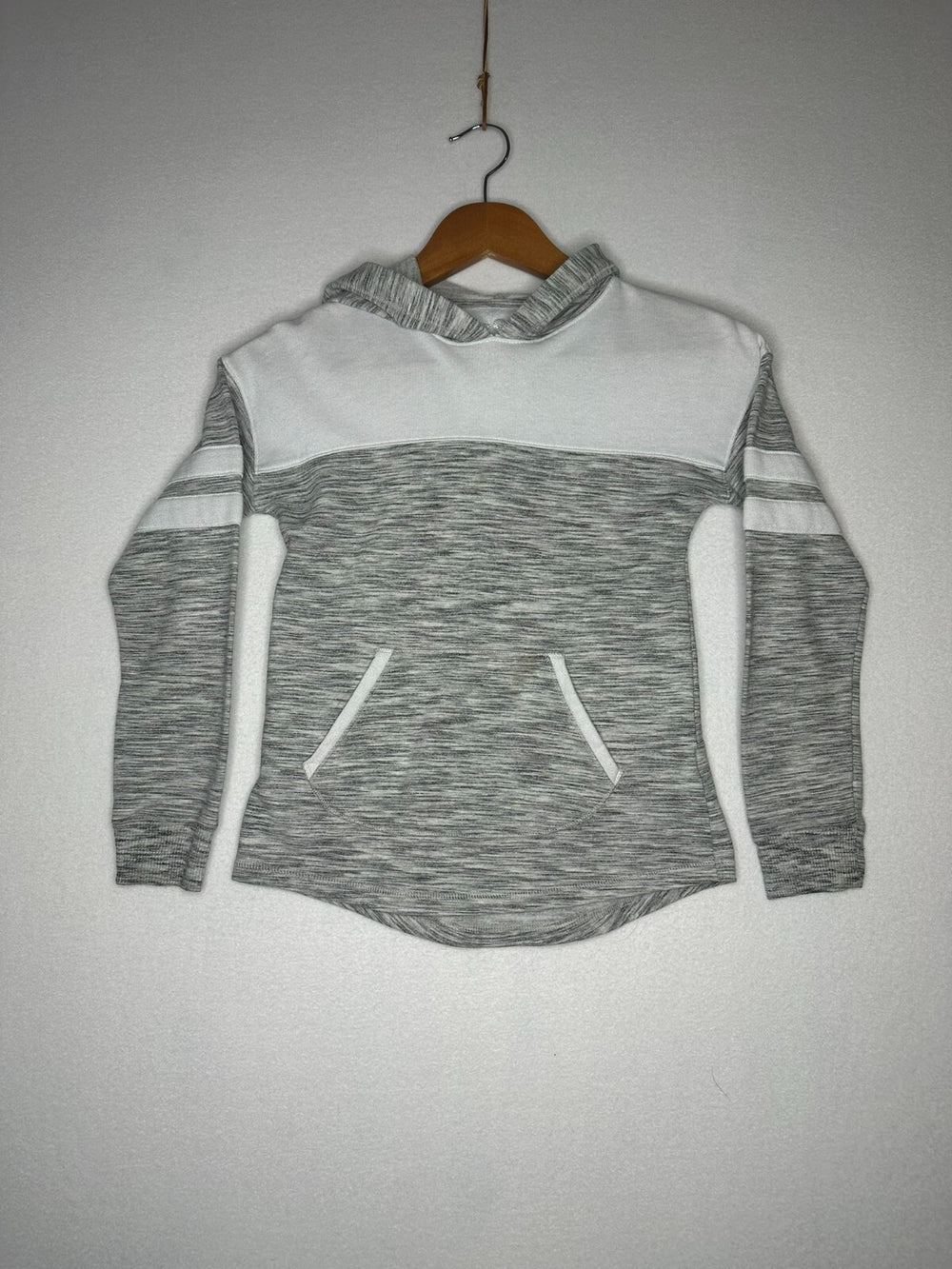PERFECT HOODIE Grey Athletic Hoodie Girl's Size 7/8