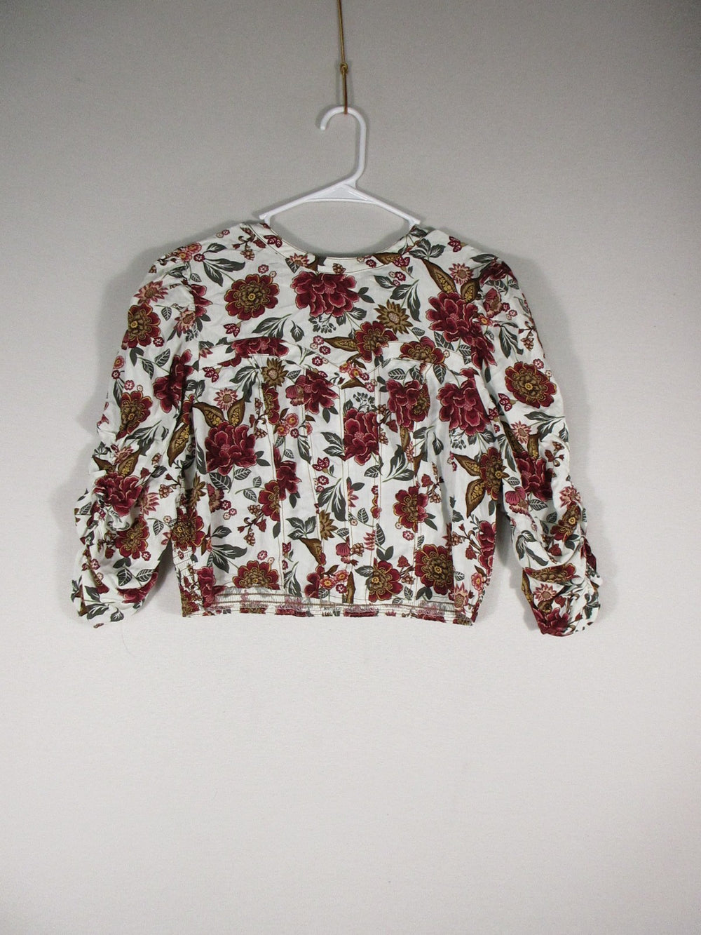 SO Goods For Life Womens Floral Top Round Neck Long Sleeve Size XL White